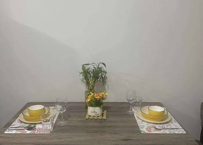 Aparthotel Don Comz Staycation Manila